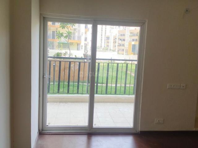 3 BHK Apartment in Noida Extension for rent Greater Noida. The reference number is 20380833