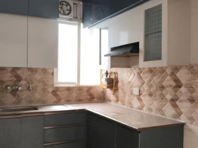 3 BHK Apartment in Noida Extension for rent Greater Noida. The reference number is 21068941