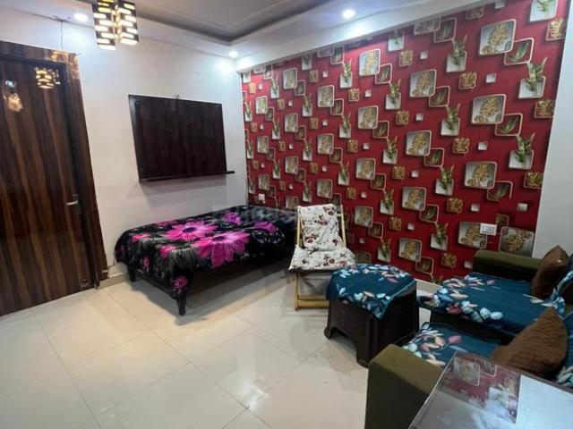3 BHK Apartment in Noida Extension for rent Greater Noida. The reference number is 21099978