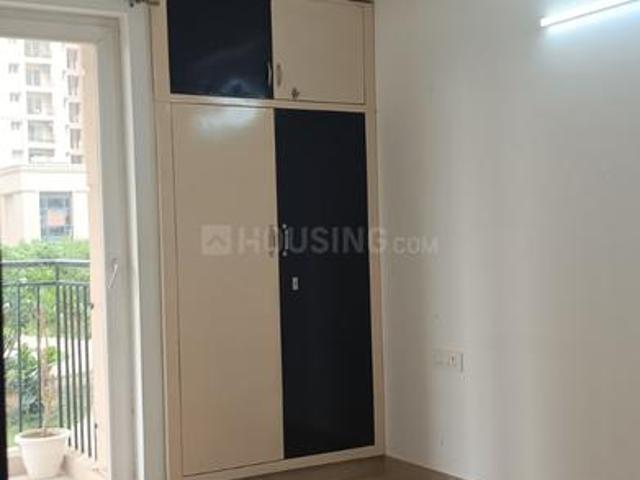 3 BHK Apartment in Noida Extension for rent Greater Noida. The reference number is 21105097
