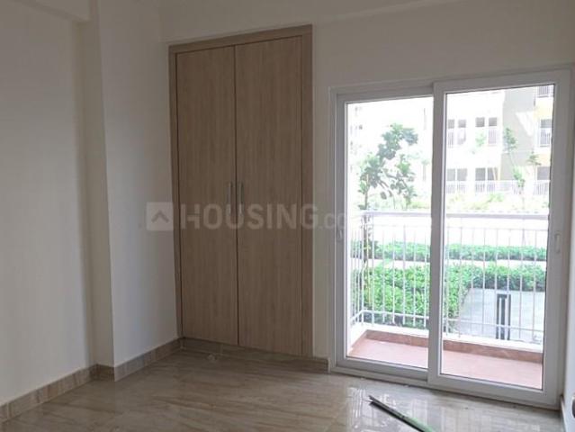 3 BHK Apartment in Noida Extension for rent Greater Noida. The reference number is 21110296