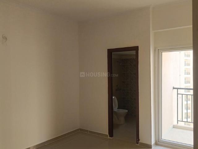 3 BHK Apartment in Noida Extension for rent Greater Noida. The reference number is 21114957