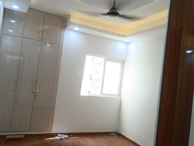 3 BHK Apartment in Noida Extension for rent Greater Noida. The reference number is 21120901