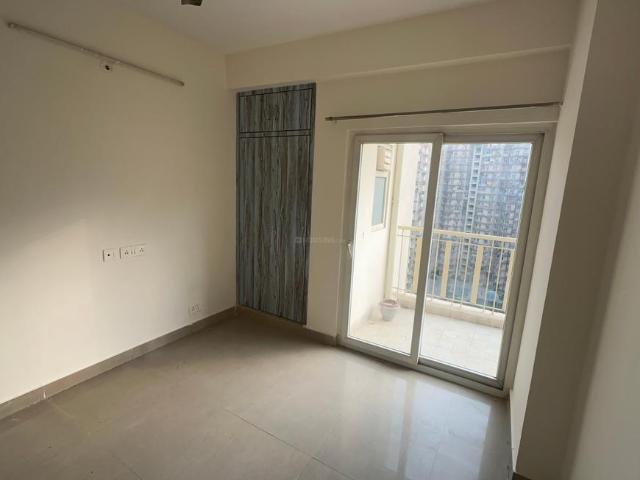 3 BHK Apartment in Noida Extension for rent Greater Noida. The reference number is 21135874