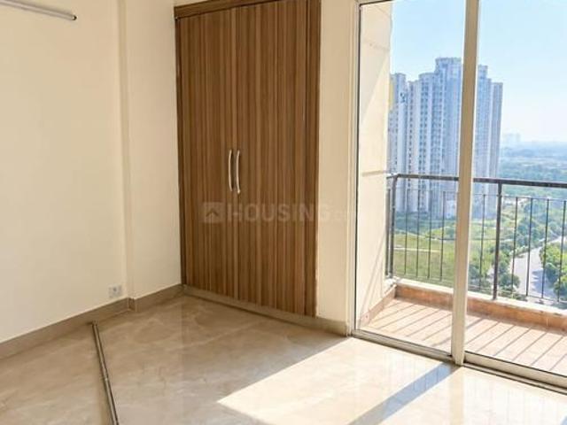 3 BHK Apartment in Noida Extension for rent Greater Noida. The reference number is 21137887