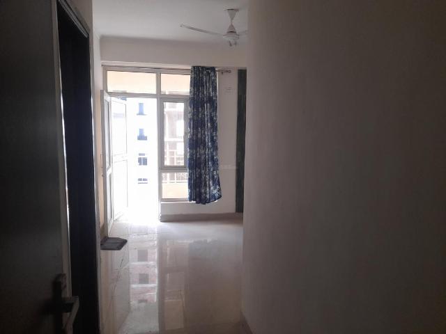 3 BHK Apartment in Noida Extension for rent Greater Noida. The reference number is 21173109