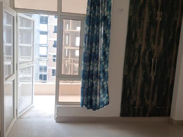 3 BHK Apartment in Noida Extension for rent Greater Noida. The reference number is 21173115