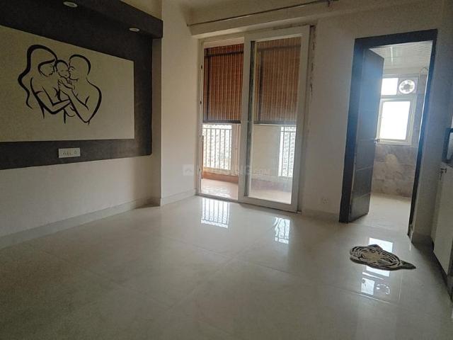3 BHK Apartment in Noida Extension for rent Greater Noida. The reference number is 21192014