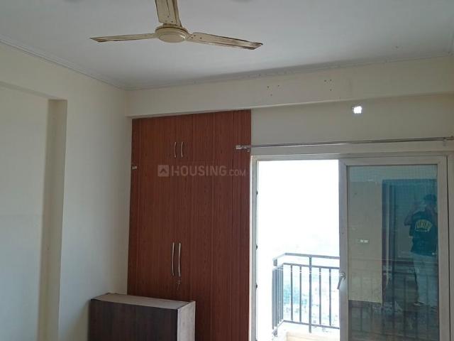 3 BHK Apartment in Noida Extension for rent Greater Noida. The reference number is 21277644
