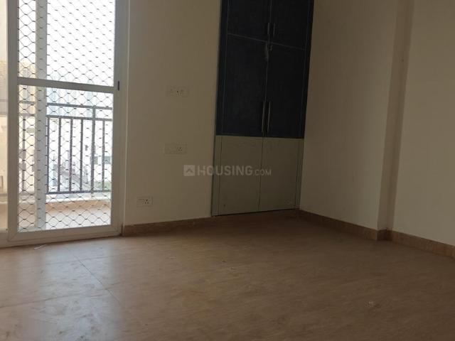3 BHK Apartment in Noida Extension for rent Greater Noida. The reference number is 21297885