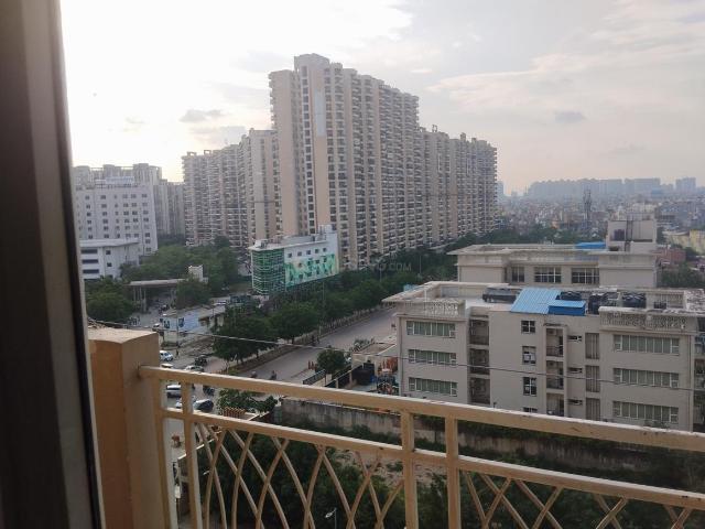 3 BHK Apartment in Noida Extension for resale Greater Noida. The reference number is 17829731