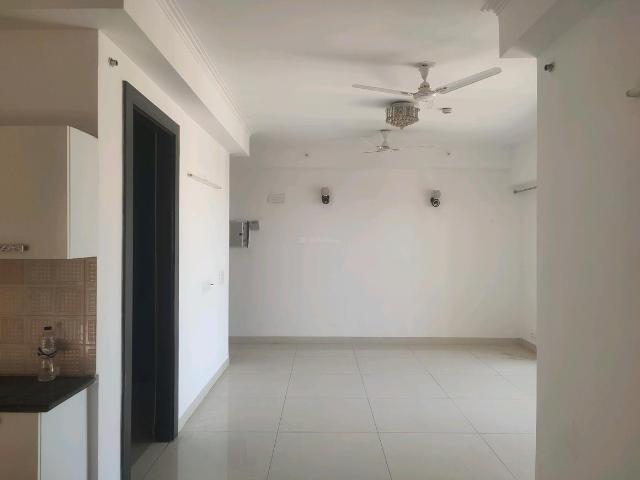 3 BHK Apartment in Noida Extension for resale Greater Noida. The reference number is 18430806
