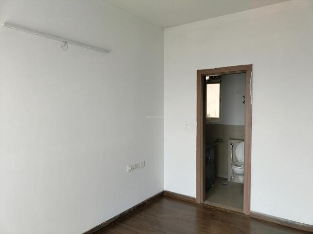 3 BHK Apartment in Noida Extension for resale Greater Noida. The reference number is 18642649