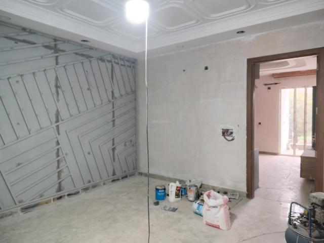 3 BHK Apartment in Noida Extension for resale Greater Noida. The reference number is 19139484