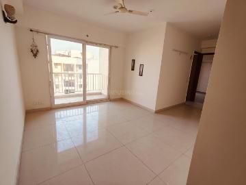 3 BHK Apartment in Noida Extension for resale Greater Noida. The reference number is 19424949