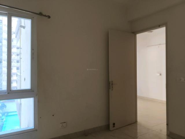 3 BHK Apartment in Noida Extension for resale Greater Noida. The reference number is 19807386