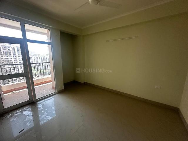 3 BHK Apartment in Noida Extension for resale Greater Noida. The reference number is 20100473
