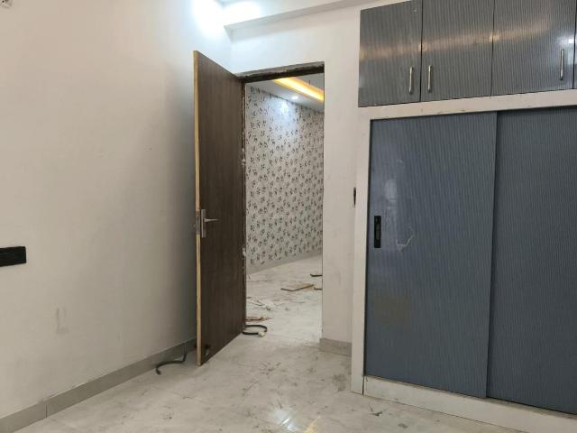3 BHK Apartment in Noida Extension for resale Greater Noida. The reference number is 20322109