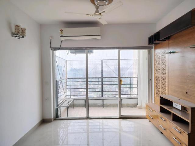3 BHK Apartment in Noida Extension for resale Greater Noida. The reference number is 20650086