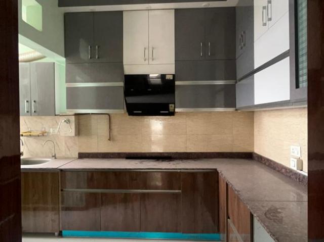 3 BHK Apartment in Noida Extension for resale Greater Noida. The reference number is 20690312