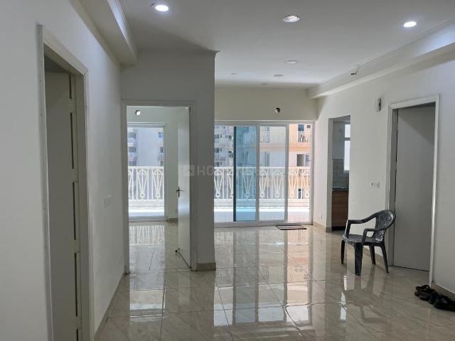 3 BHK Apartment in Noida Extension for resale Greater Noida. The reference number is 20699052