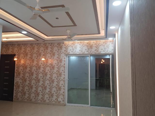 3 BHK Apartment in Noida Extension for resale Greater Noida. The reference number is 20619665
