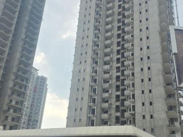 3 BHK Apartment in Noida Extension for resale Greater Noida. The reference number is 20761599