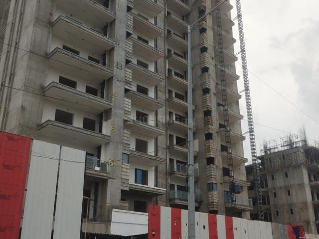 3 BHK Apartment in Noida Extension for resale Greater Noida. The reference number is 20796529