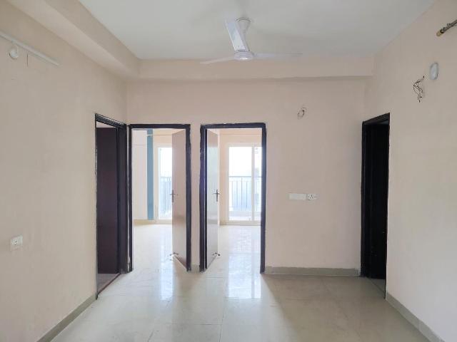 3 BHK Apartment in Noida Extension for resale Greater Noida. The reference number is 20796868