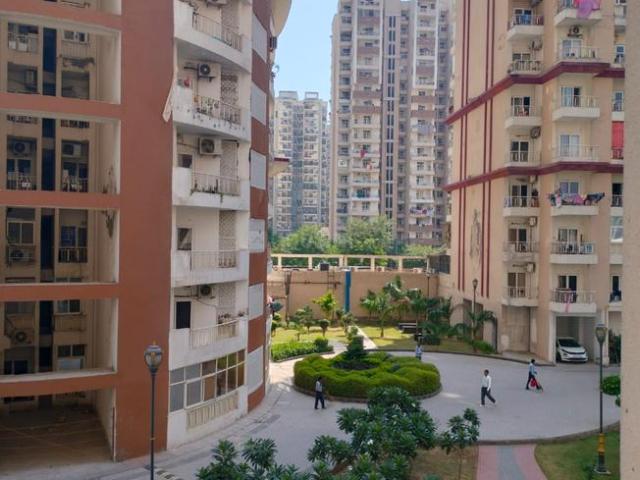 3 BHK Apartment in Noida Extension for resale Greater Noida. The reference number is 20702866