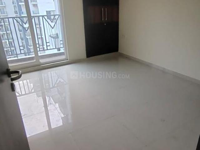 3 BHK Apartment in Noida Extension for resale Greater Noida. The reference number is 20725235
