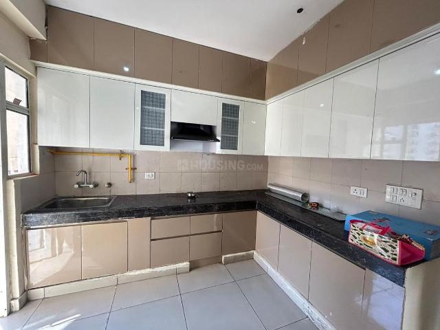 3 BHK Apartment in Noida Extension for resale Greater Noida. The reference number is 20983400