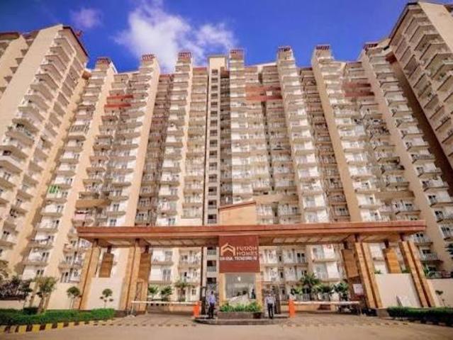 3 BHK Apartment in Noida Extension for resale Greater Noida. The reference number is 20913209