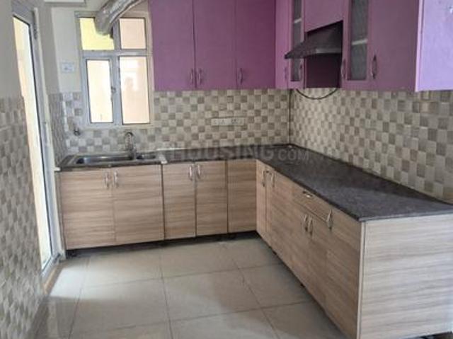 3 BHK Apartment in Noida Extension for resale Greater Noida. The reference number is 20933017