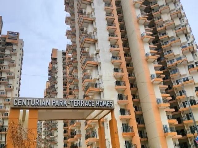 3 BHK Apartment in Noida Extension for resale Greater Noida. The reference number is 21056582
