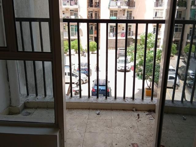 3 BHK Apartment in Noida Extension for resale Greater Noida. The reference number is 21089360