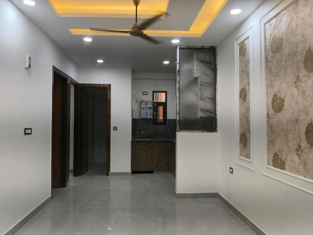 3 BHK Apartment in Noida Extension for resale Greater Noida. The reference number is 21028385