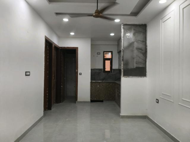 3 BHK Apartment in Noida Extension for resale Greater Noida. The reference number is 21028318