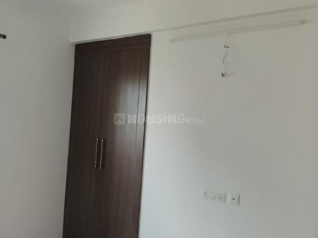 3 BHK Apartment in Noida Extension for resale Greater Noida. The reference number is 21135040