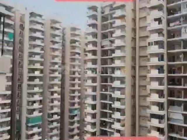 3 BHK Apartment in Noida Extension for resale Greater Noida. The reference number is 21135589