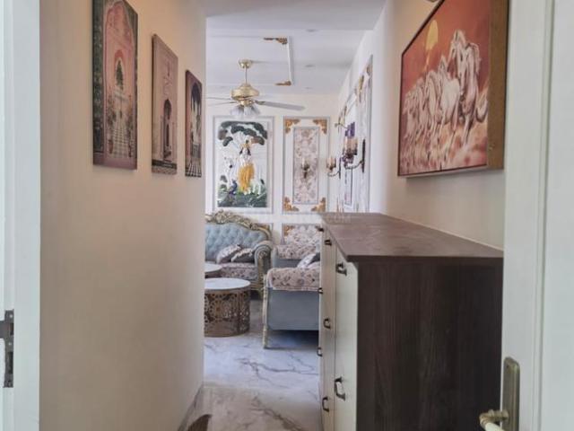 3 BHK Apartment in Noida Extension for resale Greater Noida. The reference number is 21364355