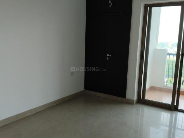 3 BHK Apartment in Noida Extension for resale Greater Noida. The reference number is 21309017