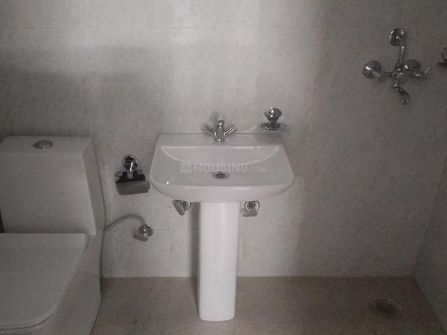 3 BHK Apartment in Noida Extension for resale Greater Noida. The reference number is 21325327