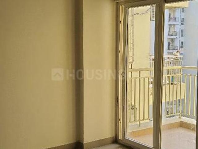 3 BHK Apartment in Noida Extension for resale Greater Noida. The reference number is 21339875