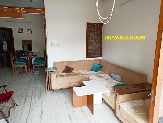 3 BHK Apartment in Navarangpura for rent Ahmedabad. The reference number is 20210853