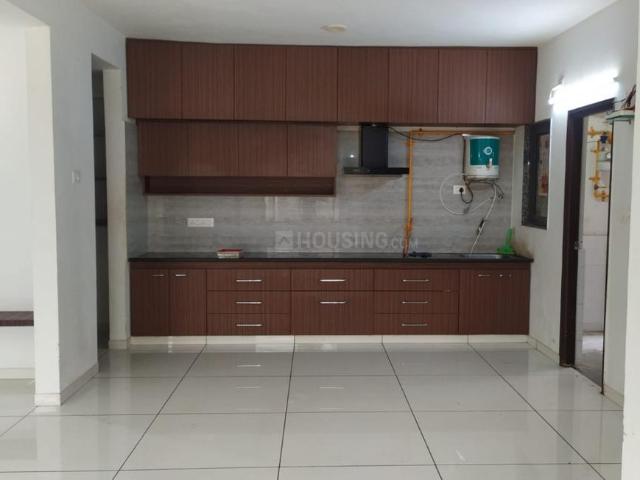3 BHK Apartment in Navrangpura for rent Ahmedabad. The reference number is 19831484