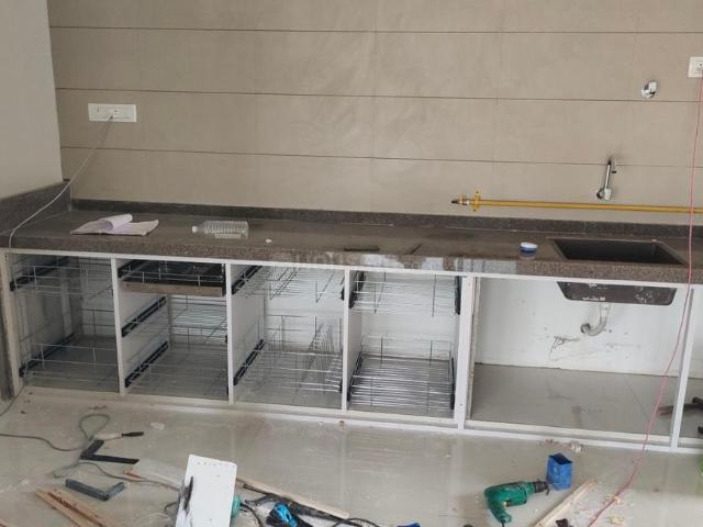 3 BHK Apartment in Navrangpura for rent Ahmedabad. The reference number is 20357458
