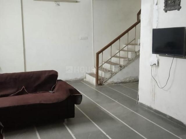 3 BHK Apartment in Navrangpura for rent Ahmedabad. The reference number is 20751341