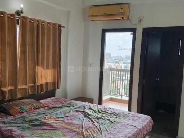 3 BHK Apartment in Navrangpura for rent Ahmedabad. The reference number is 21057279