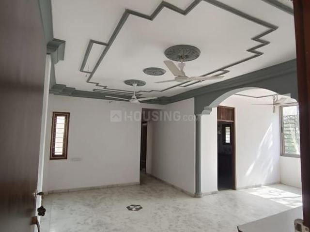 3 BHK Apartment in Navrangpura for rent Ahmedabad. The reference number is 21209846